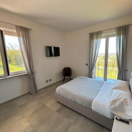 La Casa In Rivalta Villa Verduno Екстериор снимка