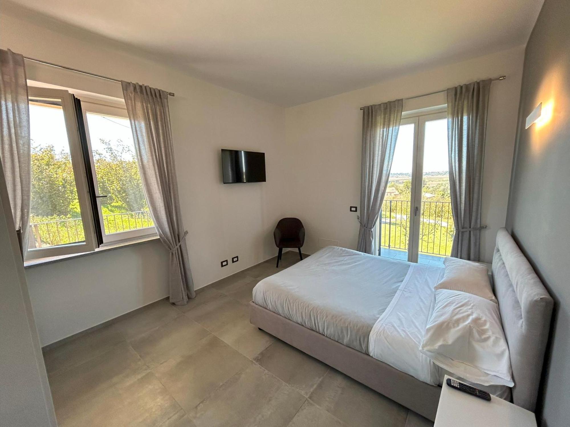 La Casa In Rivalta Villa Verduno Екстериор снимка