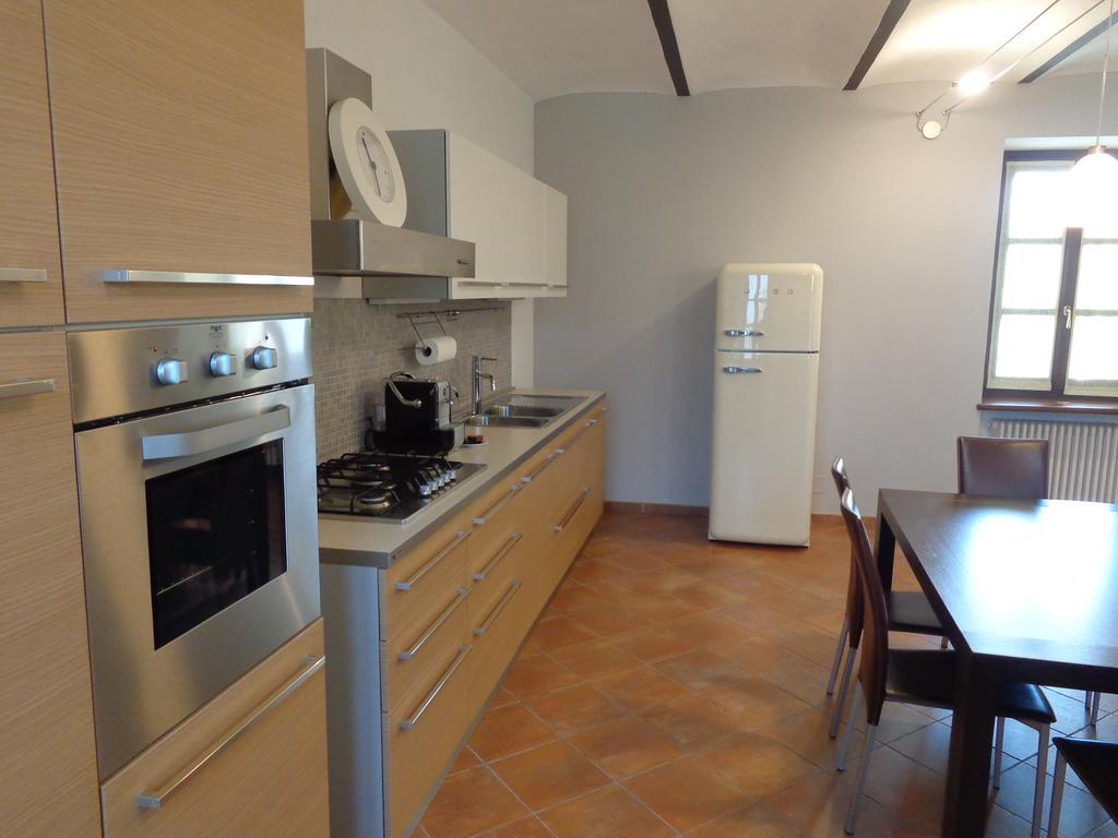 La Casa In Rivalta Villa Verduno Стая снимка